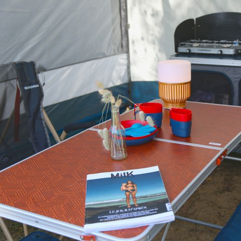 TENTE 6 personnes - TENTE 25 m² sans sanitaires