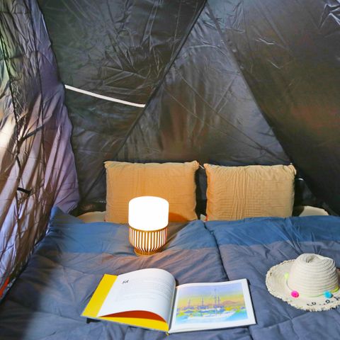 TENTE 6 personnes - TENTE 25 m² sans sanitaires