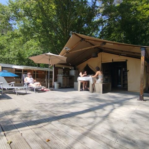 Safaritent 4 personen - Insolite Premium - Bali 2-slaapkamer tent - met sanitair -