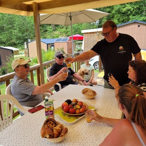 CASA MOBILE 6 persone - Privilège 3 camere da letto - 1 bagno - aria condizionata + TV