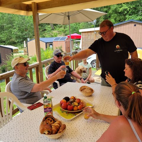 CASA MOBILE 6 persone - Privilège 3 camere da letto - 1 bagno - aria condizionata + TV