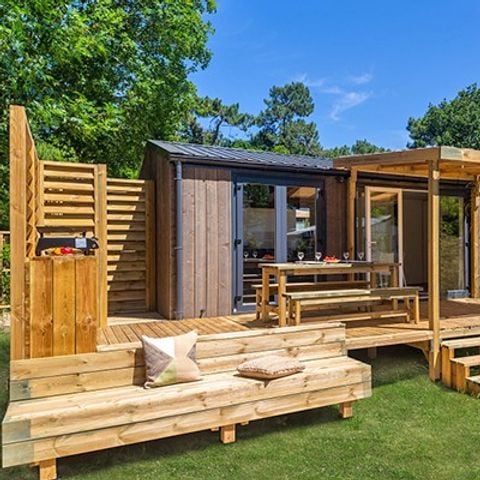 Mobilheim 4 personen - Ultimate | 2 Zi. | 4 Pers. | Erhöhte Terrasse | Tropische Dusche | Klimaanlage | TV
