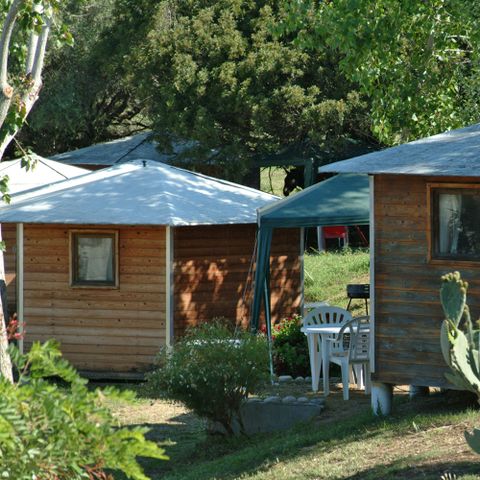 CHALET 2 personas - Mini, sin agua ni instalaciones sanitarias