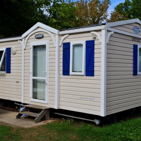 Stacaravan 6 personen - 4/6 slaapplaatsen 2 slaapkamers (airconditioning)