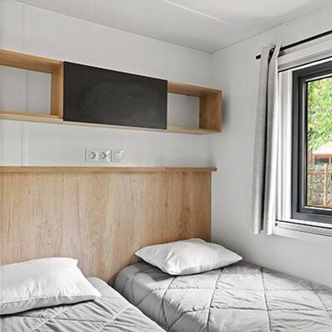 MOBILHOME 8 personnes - Mobil-home | Premium | 4 Ch. | 8 Pers. | Terrasse Lounge | Outdoor kitchen | 2 SDB | Clim. | TV