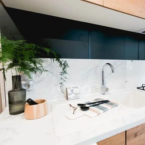 BUNGALOW 6 personnes - STAR*** avec climatiseur 3 Chambres 6 pers.