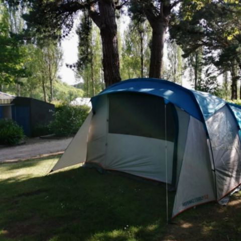 Pitch - Outdoors (without electricity) 