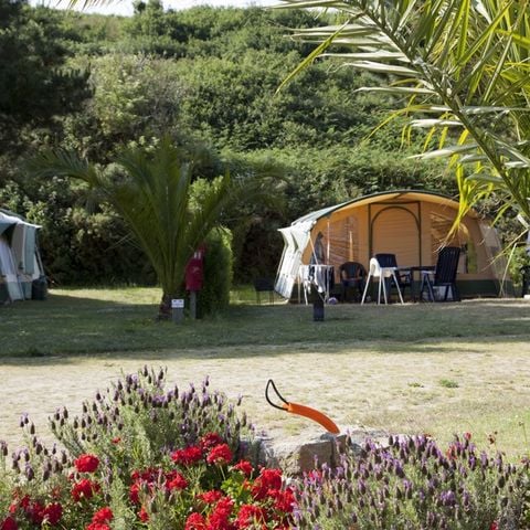 PIAZZOLA - RCN Port l' Epine | Piazzola da campeggio (2 persone incluse)