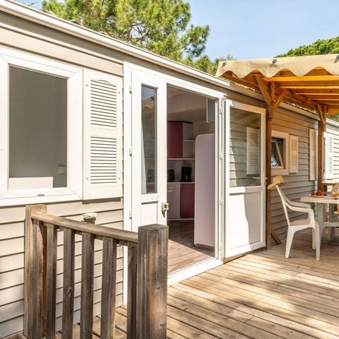 Mobilhome 4 personnes - Classic | 2 Ch. | 4 Pers. | Terrasse surélevée | 1 SDB