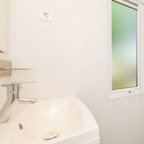 Stacaravan 6 personen - Mobile-home | Comfort | 3 Slaapkamers | 6 Pers. | Verhoogd terras | Airconditioning