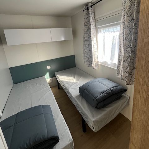 Mobile home 4 persons - Lodge 872 - E02 - Year 2026, semi-covered, sleeps 1/4 people