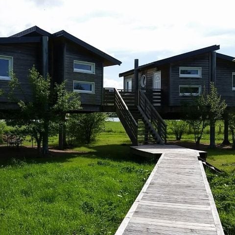 BUNGALOW 6 personnes - SUR PILOTIS