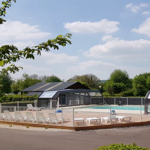 Safarizelt 4 Personen - Möblierter Trapper mit Küche und Sanitäranlagen 21m² - 2 Schlafzimmer -.