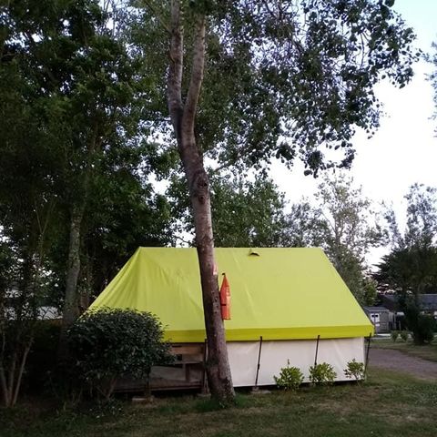 Tente en toile et en bois 4 personnes - Ecolodge SAHARI 17m² 2 chambres - sans sanitaires