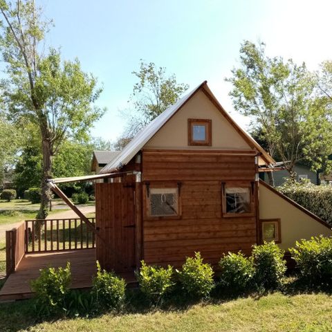 Tente en toile et en bois 4 personnes - LODGE Cocotier (sans sanitaires)