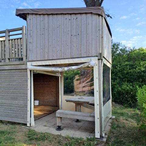 Uniek 2 personen - Hut op palen Campétoile 10 m² 1 kamer 2019 (zonder eigen sanitair)