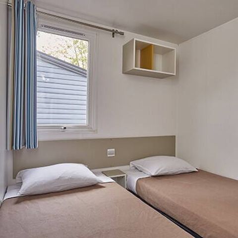 BUNGALOW 8 personnes - Mobil-home | Ultimate | 3 Ch. | 6/8 Pers. | Terrasse surélevée | Clim. | TV