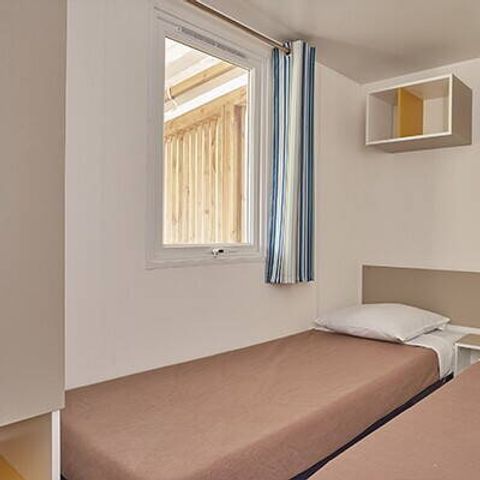 BUNGALOW 8 personnes - Mobil-home | Ultimate | 3 Ch. | 6/8 Pers. | Terrasse surélevée | Clim. | TV