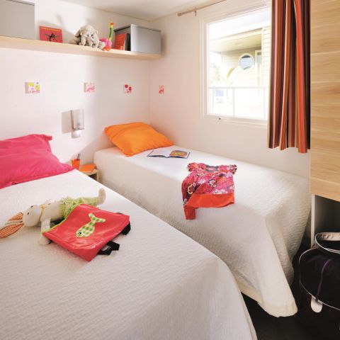 MOBILE HOME 6 people - Mobil home Confort 31m² (3 bedrooms) + TV + 18 m² semi-covered terrace 6 pers.