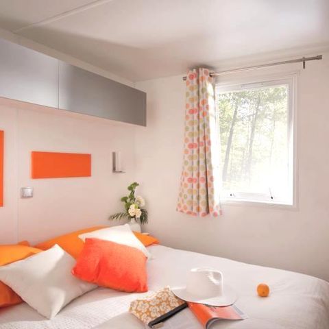 Mobilheim 2 Personen - Mobilheim Confort 18m² (1 Zimmer) + TV + halbüberdachte Terrasse 2 Pers.