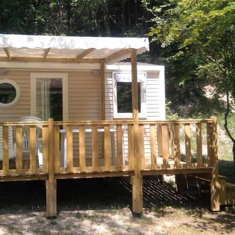 Stacaravan 2 personen - Stacaravan Confort 18m² (1 kamer) + TV + halfoverdekt terras 2 pers.