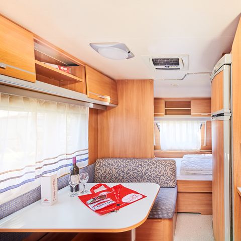 CARAVANE 5 personnes - Modèle 2+
