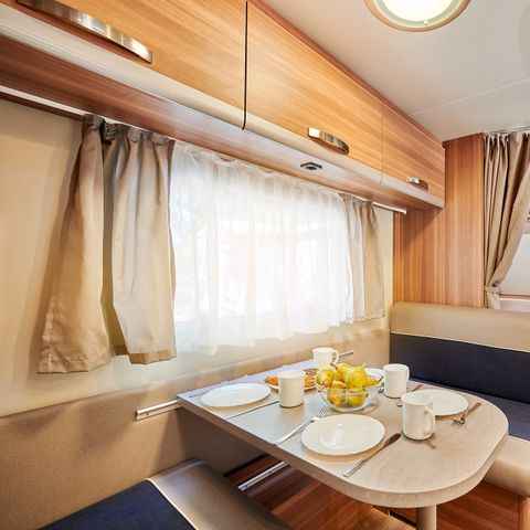 CARAVANE 5 personnes - Modèle 1++
