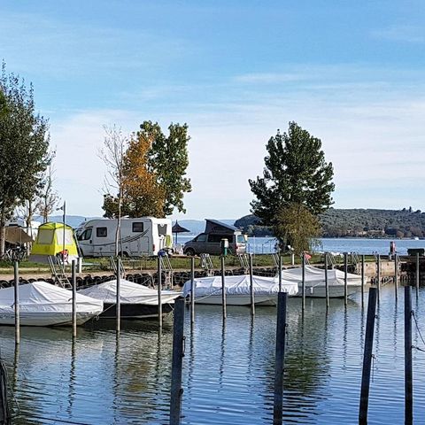 Kampeerplaats - Camper