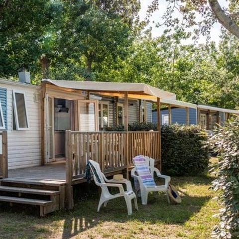 Mobile home 6 persons - Comfort XL | 3 Bedrooms | 6 Pers | Raised terrace | Air conditioning