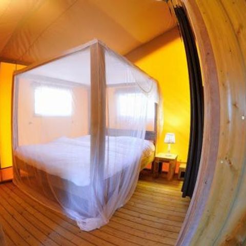 Tente en toile et en bois 5 personnes - Super Lodge | Super Lodge | 2 Ch. | 5 Pers. | Clim.