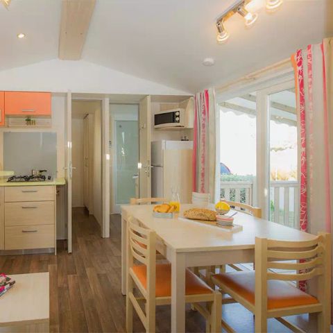 Mobilheim 4 Personen - Classic | 2 Schlafz. | 4 Pers. | Erhöhte Terrasse | Klimaanlage