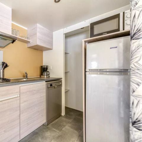 Mobile home 6 persons - Mobile-home | Premium | 3 Bedrooms | 6 Pers | Terrace Lounge | 1 Bathroom | Air conditioning | TV