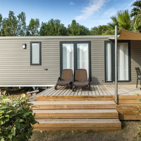 Mobilhome 6 personnes - Mobil-home | Premium | 3 Ch. | 6 Pers. | Terrasse Lounge | 1 SDB | Clim. | TV