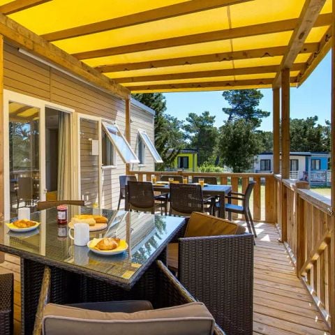 MOBILHOME 4 personnes - Mobil-home | Premium | 2 Ch. | 4 Pers. | Terrasse Lounge | 1 SDB | Clim.