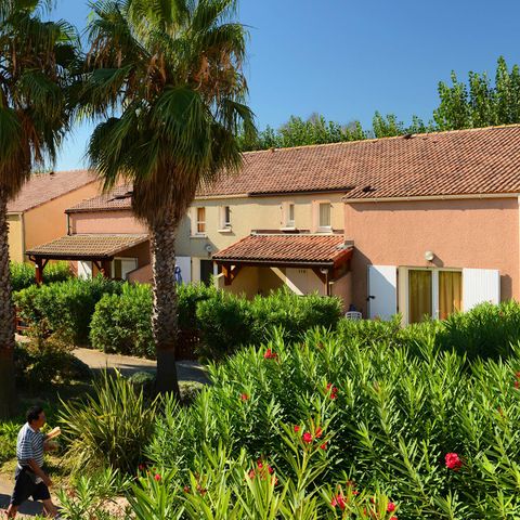 HOUSE 5 people