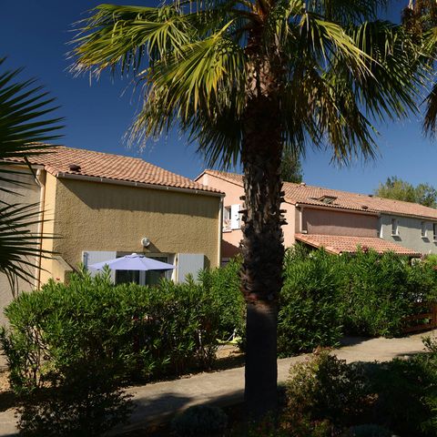 HOUSE 5 people