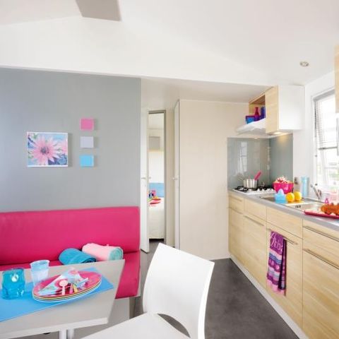 Stacaravan 4 personen - Stacaravan Bois CONFORT 29m² (2 kamers) + Terras + TV + Voetgangersgebied + Nespresso