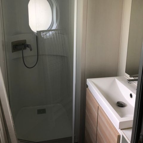 Mobilheim 6 Personen - Mobilheim Confort 29m² - 3 Schlafzimmer + halbüberdachte Terrasse + TV 6 pers.