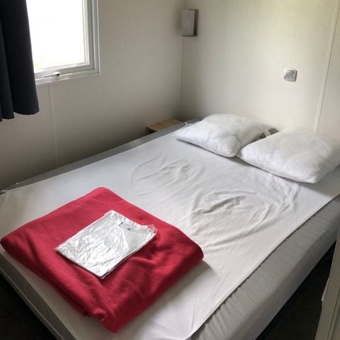 Mobilhome 6 personnes - Mobil home Confort 29m² - 3 chambres + terrasse semi-couverte + TV 6 pers