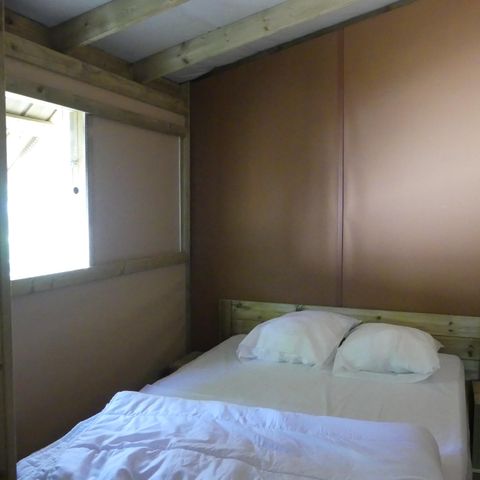 ALBERGUE 5 personas - SWEETFLOWER PREMIUM Alojamiento sobre pilotes de madera y lona, 2 dormitorios