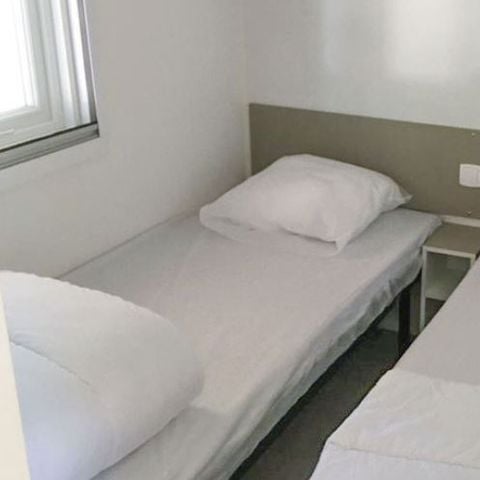 MOBILHOME 6 personnes - Mobil-home Premium 29m² - 3 chambres - terrasse semi-couverte + lave-vaisselle - TV 6 pers