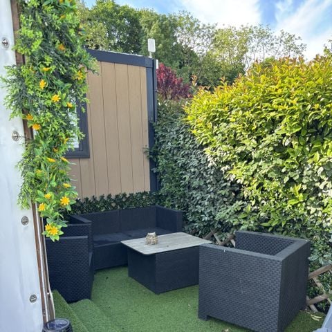 Mobilhome 8 personnes - Premium 42m² - 4 chambres - Lave vaisselle - 2 salles de bain - Terrasse couverte