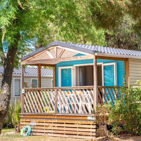 BUNGALOW 4 personnes - Mobil-Home ROMARIN Confort 32m² (2 chambres)+ - terrasse couverte 8 m² - TV + Climatisation 1/5 pers