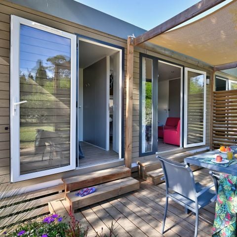 Mobilheim 4 Personen - Mobilheim ORANGER Premium 33m2 (2 Zimmer) überdachte Terrasse 19m2- 2 Bäder + LV + TV + Klimaanlage 1/5 Pers.