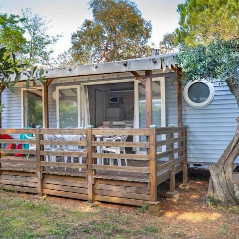 Flower Camping Le Mas de Mourgues - Camping Gard - Image N°6