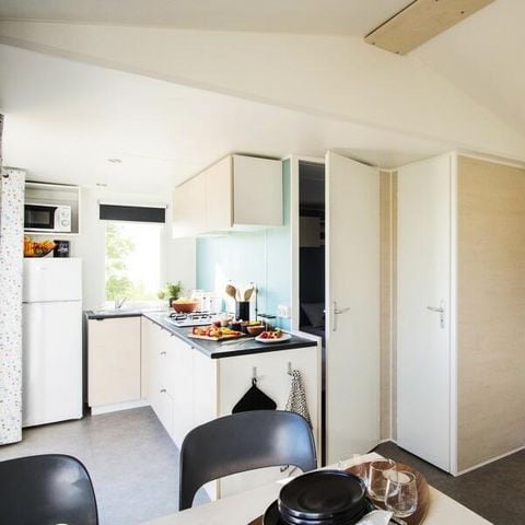 Mobilhome 4 personnes - 3 Pièces 4 Personnes + TV