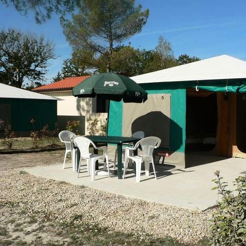 Bungalow toilé 4 personnes - 3 Pièces 4 Personnes Sans Sanitaires