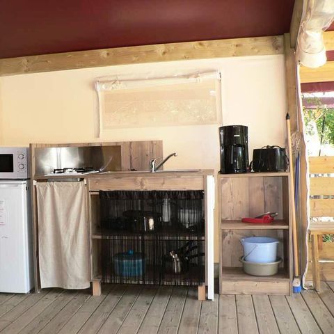 TENTE TOILE ET BOIS 4 personnes - Confort 3 Pièces 4 Personnes Sans Sanitaires