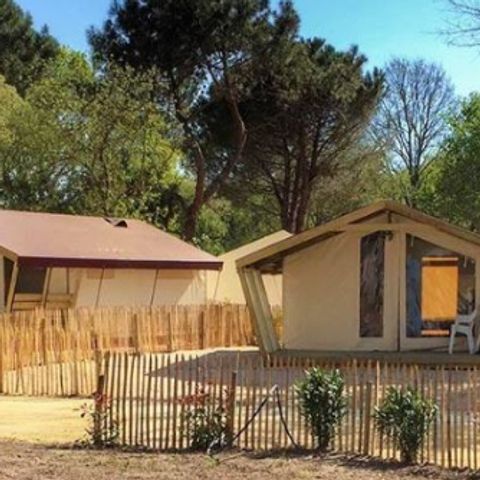 Tent 4 persons - Nature Confort - 2 bedrooms - 30M2