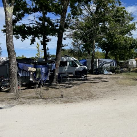 PARCELA - Parcelas descubiertas 6 pers